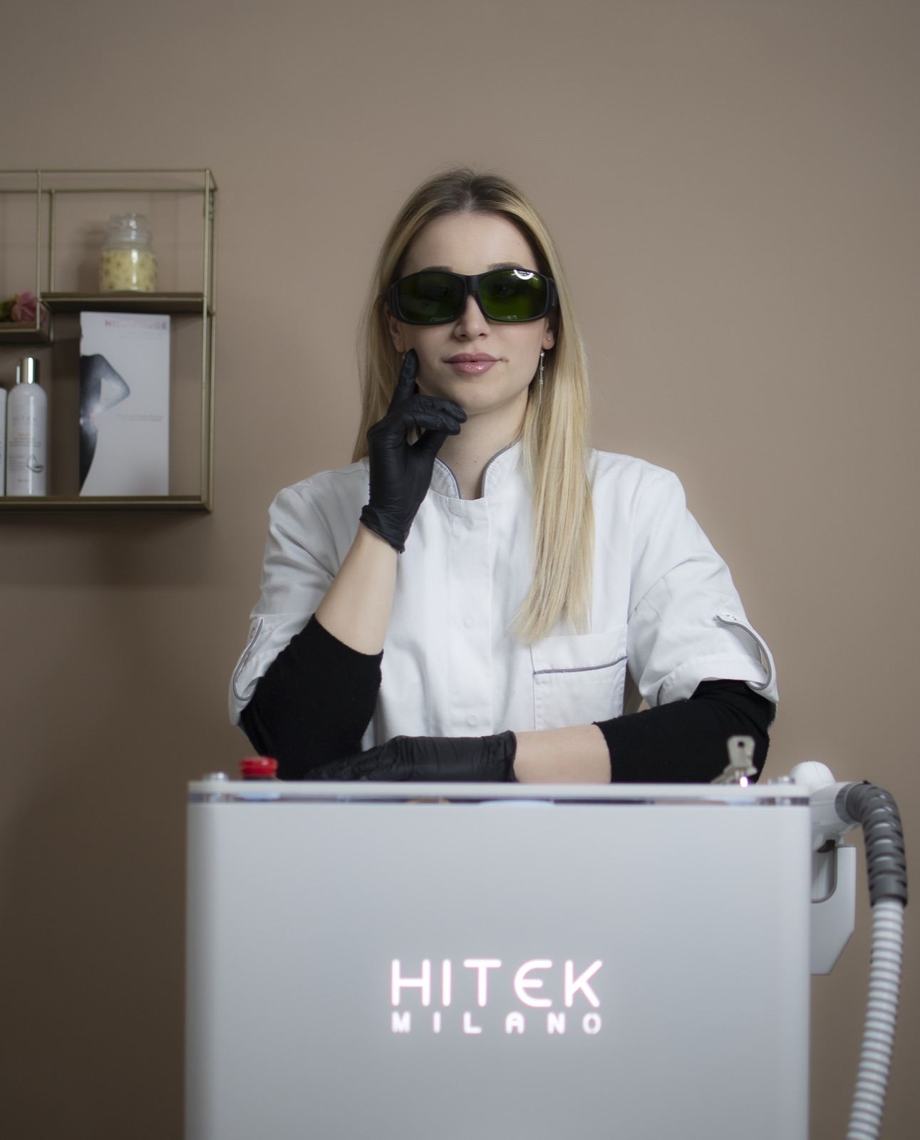 Cabina per trattamento laser